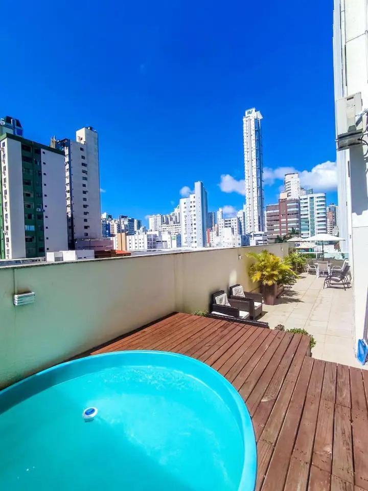 Apartamento Apto Com Piscina Privativa No Centro *